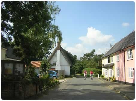 Cycle holiday for the family in Suffolk